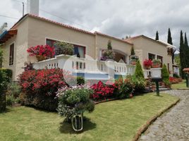 3 Habitación Casa en venta en Imbabura, San Jose De Quichinche, Otavalo, Imbabura