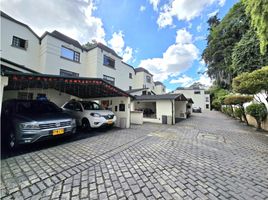 4 Bedroom Villa for sale in Bogota, Cundinamarca, Bogota