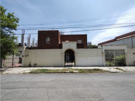 5 Habitación Casa en venta en Monterrey, Nuevo León, Monterrey