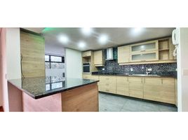 3 Bedroom Apartment for sale in Bare Foot Park (Parque de los Pies Descalzos), Medellin, Medellin