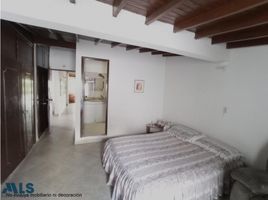 3 Bedroom Villa for sale in Bare Foot Park (Parque de los Pies Descalzos), Medellin, Medellin