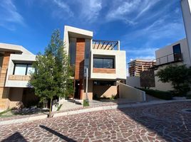 4 Bedroom House for sale in El Marques, Queretaro, El Marques