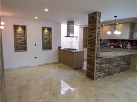 4 Bedroom House for sale in Fusagasuga, Cundinamarca, Fusagasuga