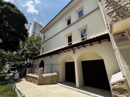 500 SqM Office for rent in Santander, Bucaramanga, Santander