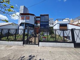 4 Bedroom Villa for sale in La Matanza, Buenos Aires, La Matanza