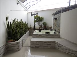 4 Bedroom House for sale in Fusagasuga, Cundinamarca, Fusagasuga