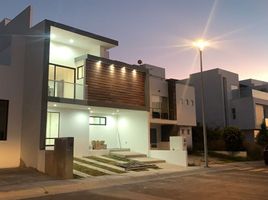 Maison 4 chambre à vendre à El Marques, Queretaro, El Marques