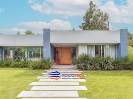 4 Bedroom Villa for sale in Buenos Aires, Moreno, Buenos Aires