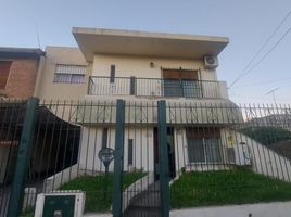 3 Bedroom House for sale in General Sarmiento, Buenos Aires, General Sarmiento