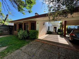 4 Bedroom House for sale in Rosario, Santa Fe, Rosario