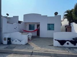 3 Habitación Villa en venta en Santa Elena, Jose Luis Tamayo (Muey), Salinas, Santa Elena