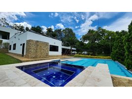 4 Bedroom House for sale in Copacabana, Antioquia, Copacabana