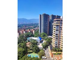 4 Bedroom Apartment for sale in Bare Foot Park (Parque de los Pies Descalzos), Medellin, Medellin