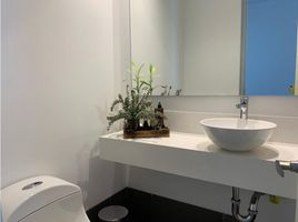 2 Habitación Apartamento en venta en Parque de los Pies Descalzos, Medellín, Medellín