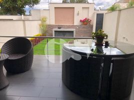 3 Bedroom House for sale in Cumbaya, Pichincha, Cumbaya