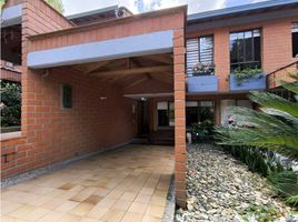 4 Bedroom Villa for sale in Centro Comercial Unicentro Medellin, Medellin, Medellin