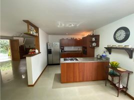 4 Habitación Casa en venta en Sabaneta, Antioquia, Sabaneta