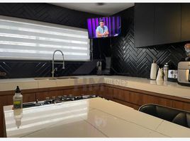 3 Bedroom House for sale in Monterrey Nuevo Leon, Monterrey