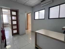 162 m² Office for rent in Chile, Santiago, Santiago, Santiago, Chile