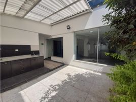 Studio Villa for sale in Templo Bogotá Colombia, Bogota, Bogota