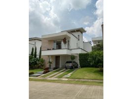 4 Habitación Villa en venta en Cali, Valle Del Cauca, Cali