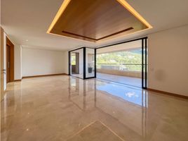 4 Bedroom Apartment for sale in Colombia, Medellin, Antioquia, Colombia