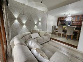 Villa 4 chambre à vendre à Envigado, Antioquia, Envigado
