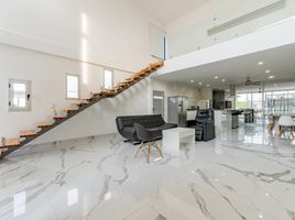 4 Habitación Casa en venta en Santa Fe, San Lorenzo, Santa Fe