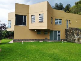 3 Bedroom Villa for sale in Bare Foot Park (Parque de los Pies Descalzos), Medellin, Medellin