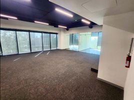 77 m² Office for sale in México, San Pedro Garza Garcia, Nuevo León, México