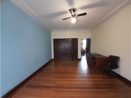 8 Bedroom House for rent in Bare Foot Park (Parque de los Pies Descalzos), Medellin, Medellin