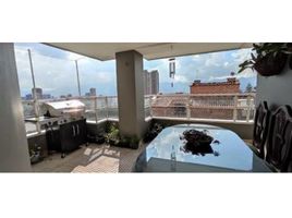 5 Bedroom Apartment for rent in Bare Foot Park (Parque de los Pies Descalzos), Medellin, Medellin