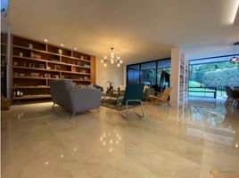 3 Habitación Villa en alquiler en Colombia, Envigado, Antioquia, Colombia