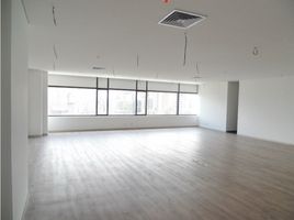 100 m² Office for rent in Colombia, Cocorna, Antioquia, Colombia