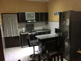 4 Habitación Casa en venta en Tres De Febrero, Buenos Aires, Tres De Febrero