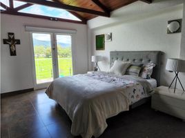 5 Bedroom Villa for sale in Bare Foot Park (Parque de los Pies Descalzos), Medellin, Medellin