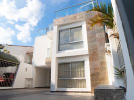 9 Habitación Villa en venta en Santa Marta, Magdalena, Santa Marta