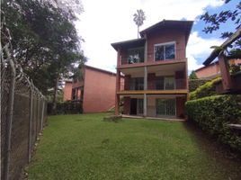 5 Habitación Villa en alquiler en Colombia, Envigado, Antioquia, Colombia