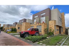 3 Bedroom House for sale in Chia, Cundinamarca, Chia