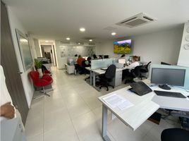 100 SqM Office for sale in Medellin, Antioquia, Medellin