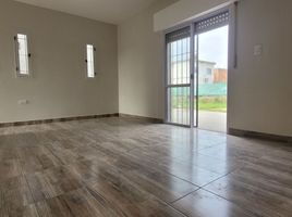 2 Bedroom House for sale in Rosario, Santa Fe, Rosario