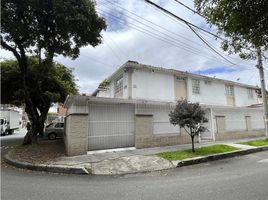 5 Bedroom Villa for sale in Templo Bogotá Colombia, Bogota, Bogota