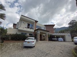 5 Habitación Villa en venta en Envigado, Antioquia, Envigado