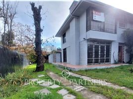 4 Bedroom House for sale in Santiago, San Jode De Maipo, Cordillera, Santiago