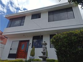 4 Bedroom House for sale in Ruminahui, Pichincha, Sangolqui, Ruminahui