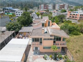 5 Bedroom Villa for sale in Basilica of the National Vow, Quito, Quito, Quito