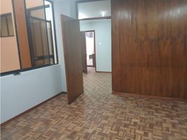 60 SqM Office for rent in Ecuador, Calacali, Quito, Pichincha, Ecuador