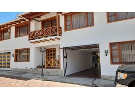 3 Bedroom House for sale in Conocoto, Pichincha, Conocoto
