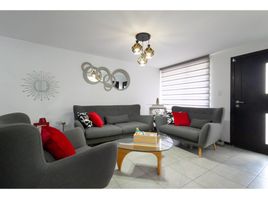 2 Habitación Casa en venta en Ecuador, Sangolqui, Rumiñahui, Pichincha, Ecuador