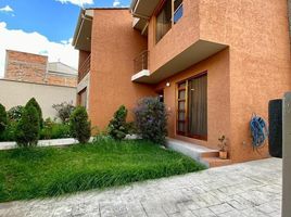 3 Habitación Casa en venta en Baños, Cuenca, Baños